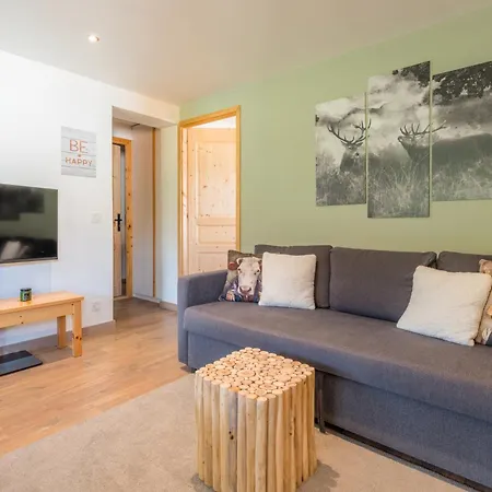 Chalet L'echappee فيلة كومْبلو